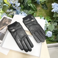 Balenciaga Gloves